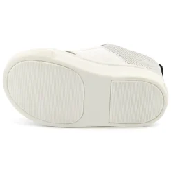 Leather hook-and-loop trainers