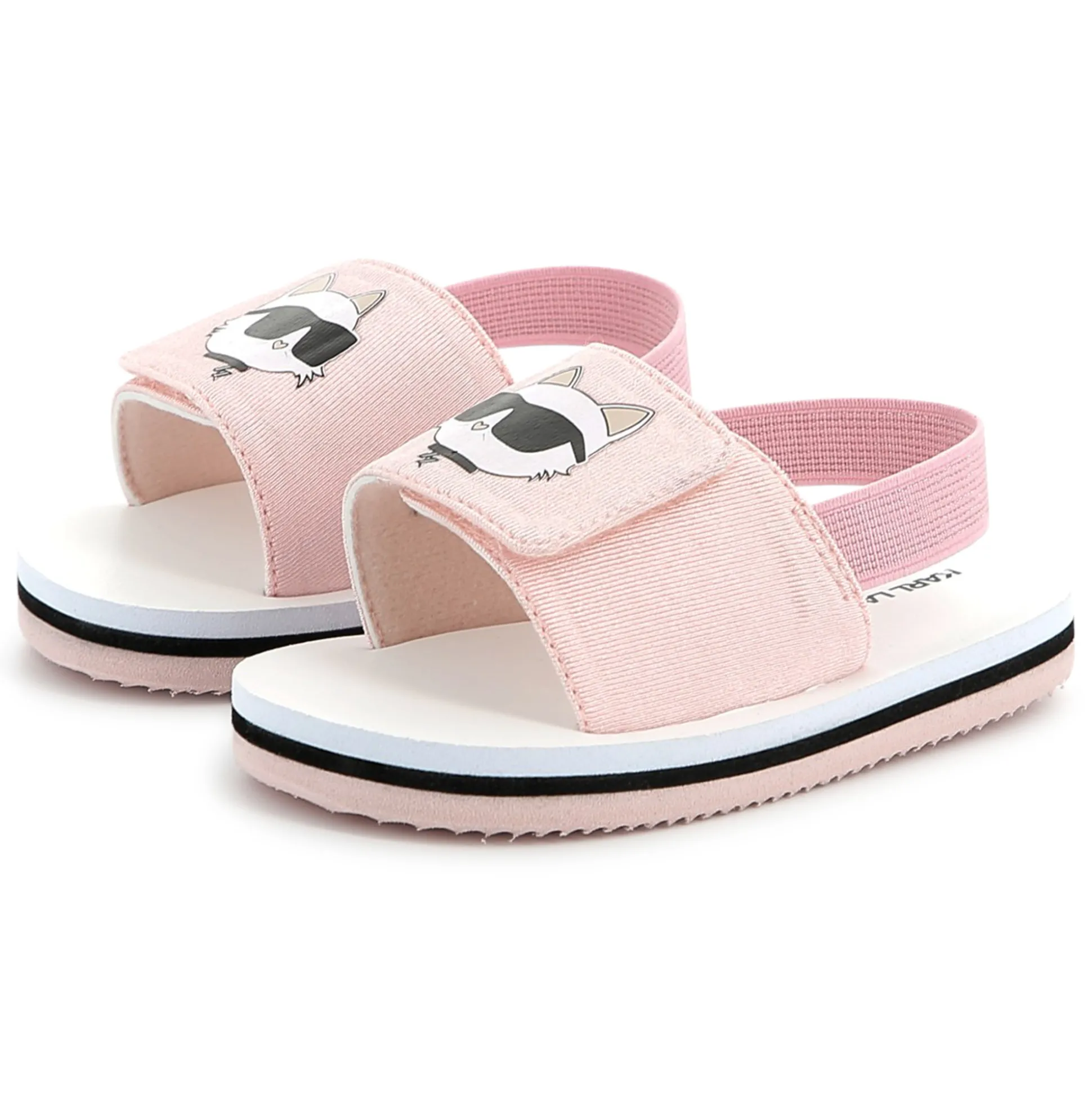Light hook-and-loop sandals