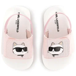 Light hook-and-loop sandals