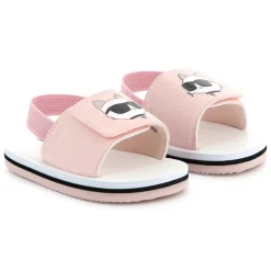 Light hook-and-loop sandals